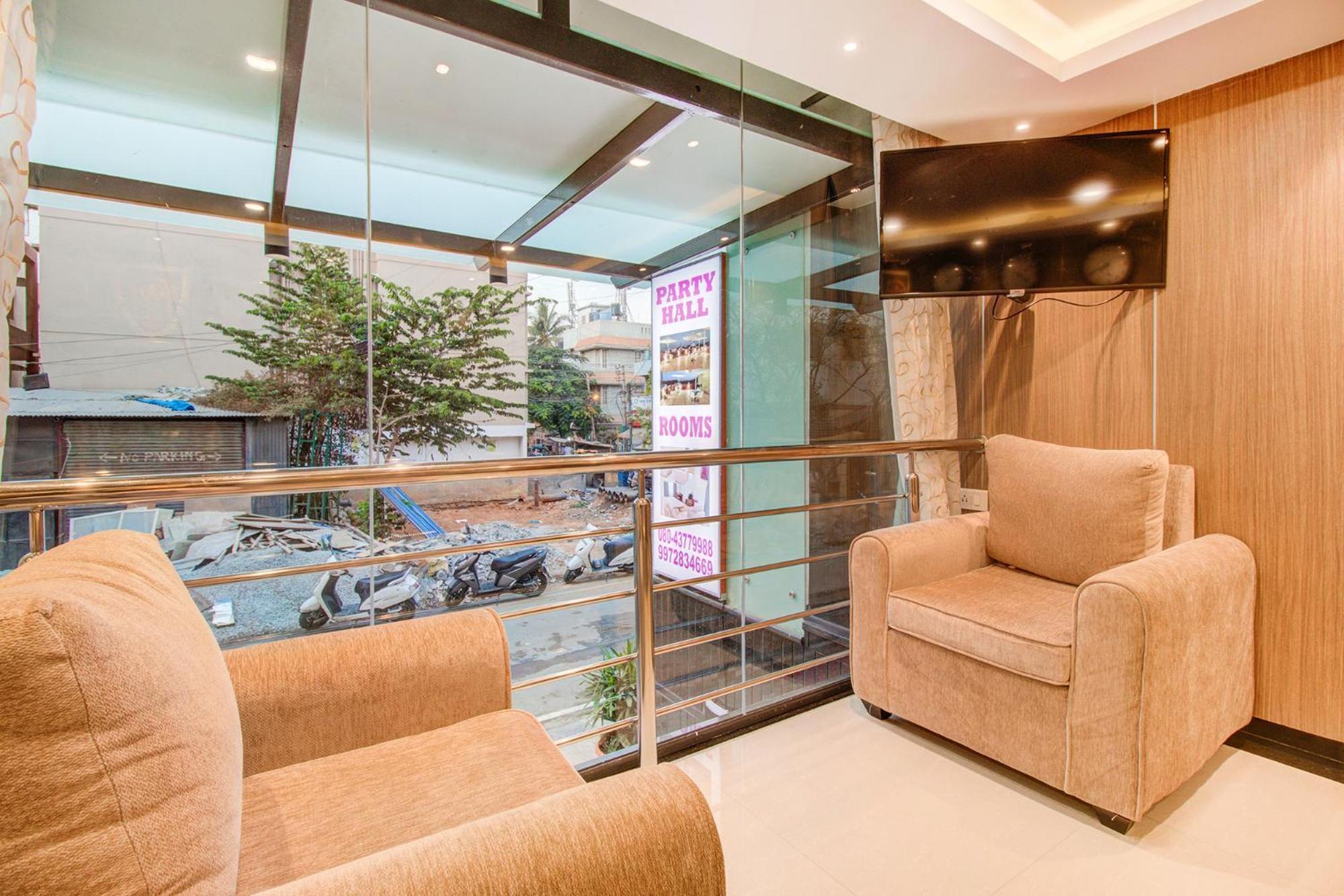 Fabhotel The Royal Suites - Nr Gopalan Innovation Mall Bangalore Extérieur photo